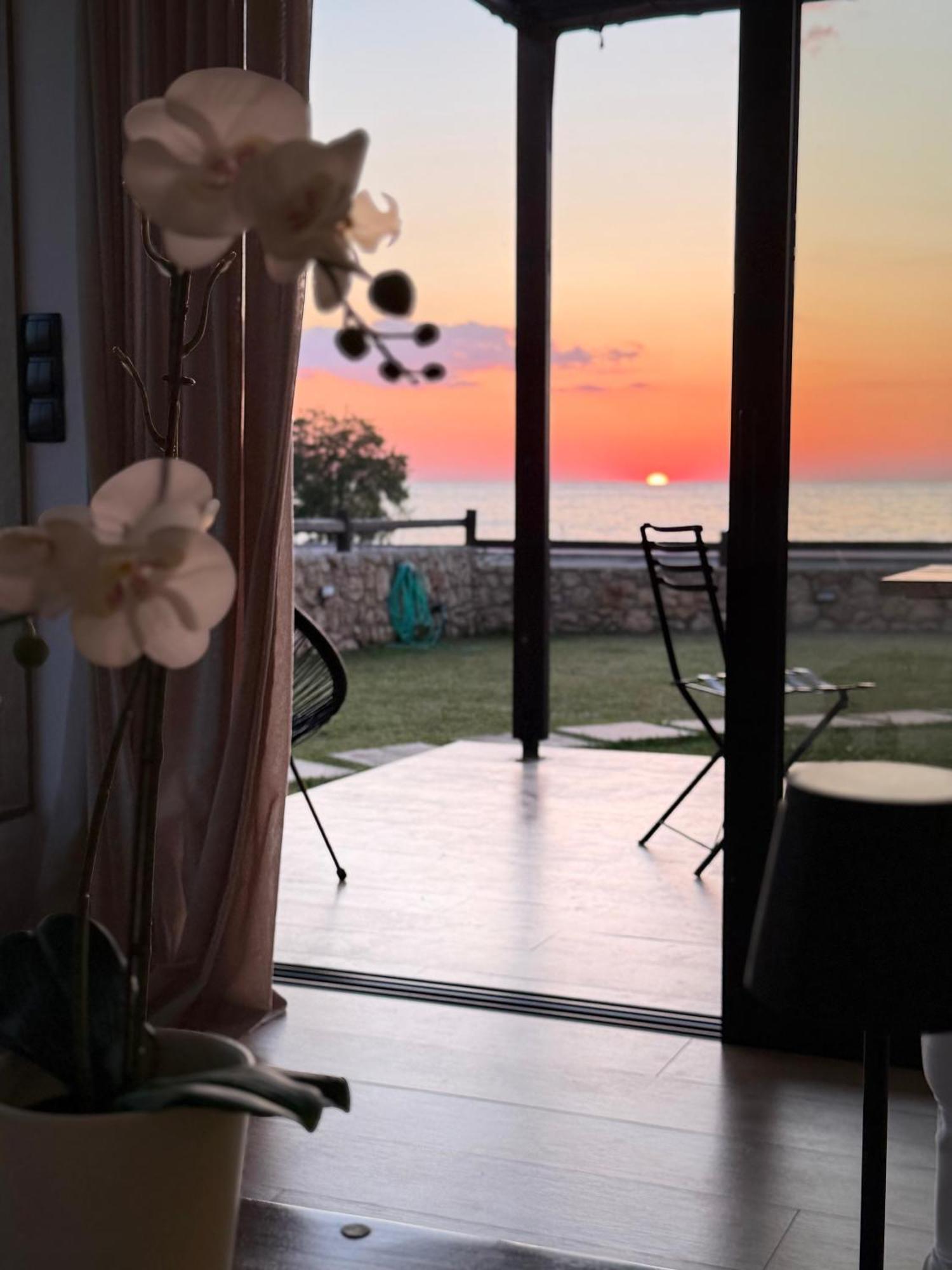 Olivomare Villa Kyparissia Luaran gambar